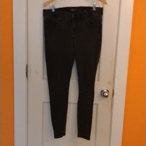Torrid Bombshell jeans 14R.